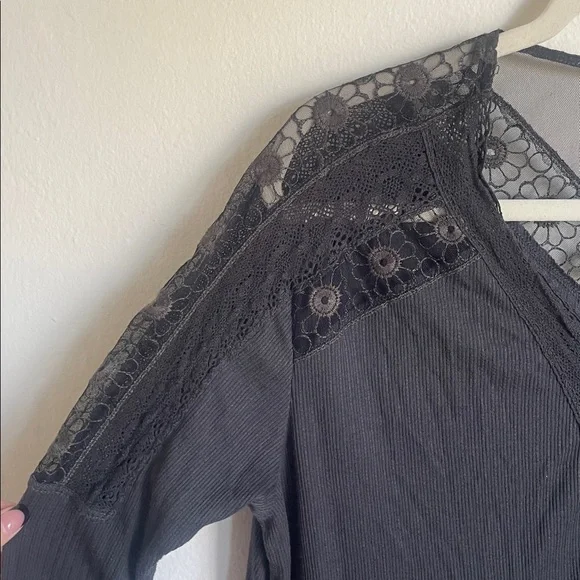 Free People Lola Longsleeve - Picture 3 of 7